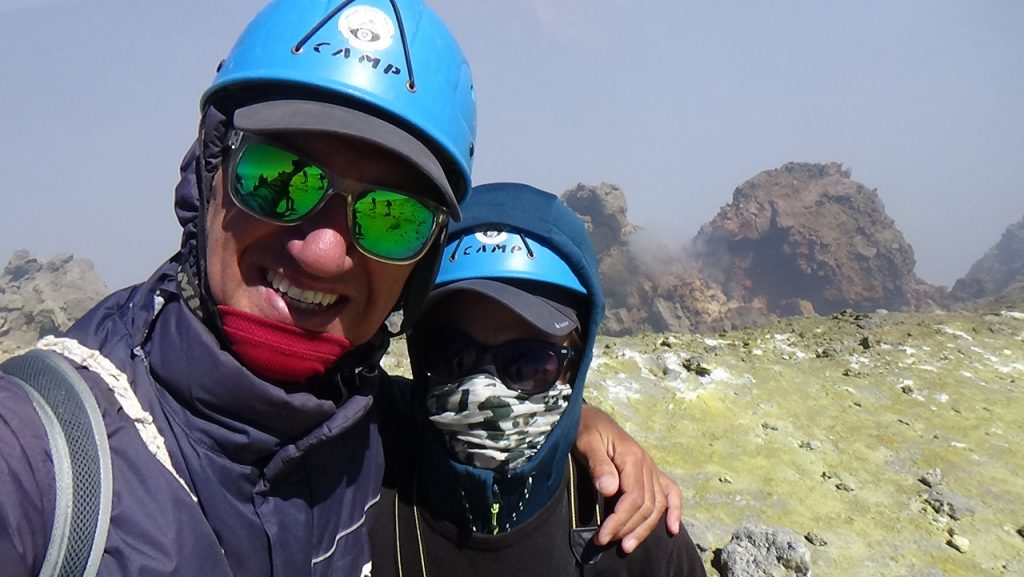 trek_etna_volcano
